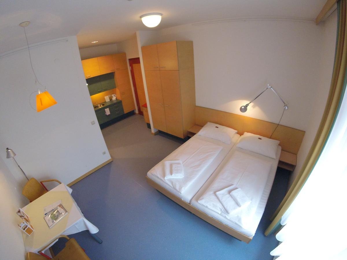 Haus Mobene - Hotel Garni Graz Room photo