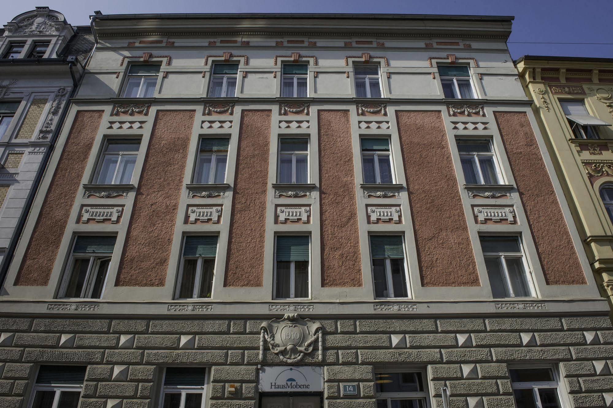 Haus Mobene - Hotel Garni Graz Exterior photo